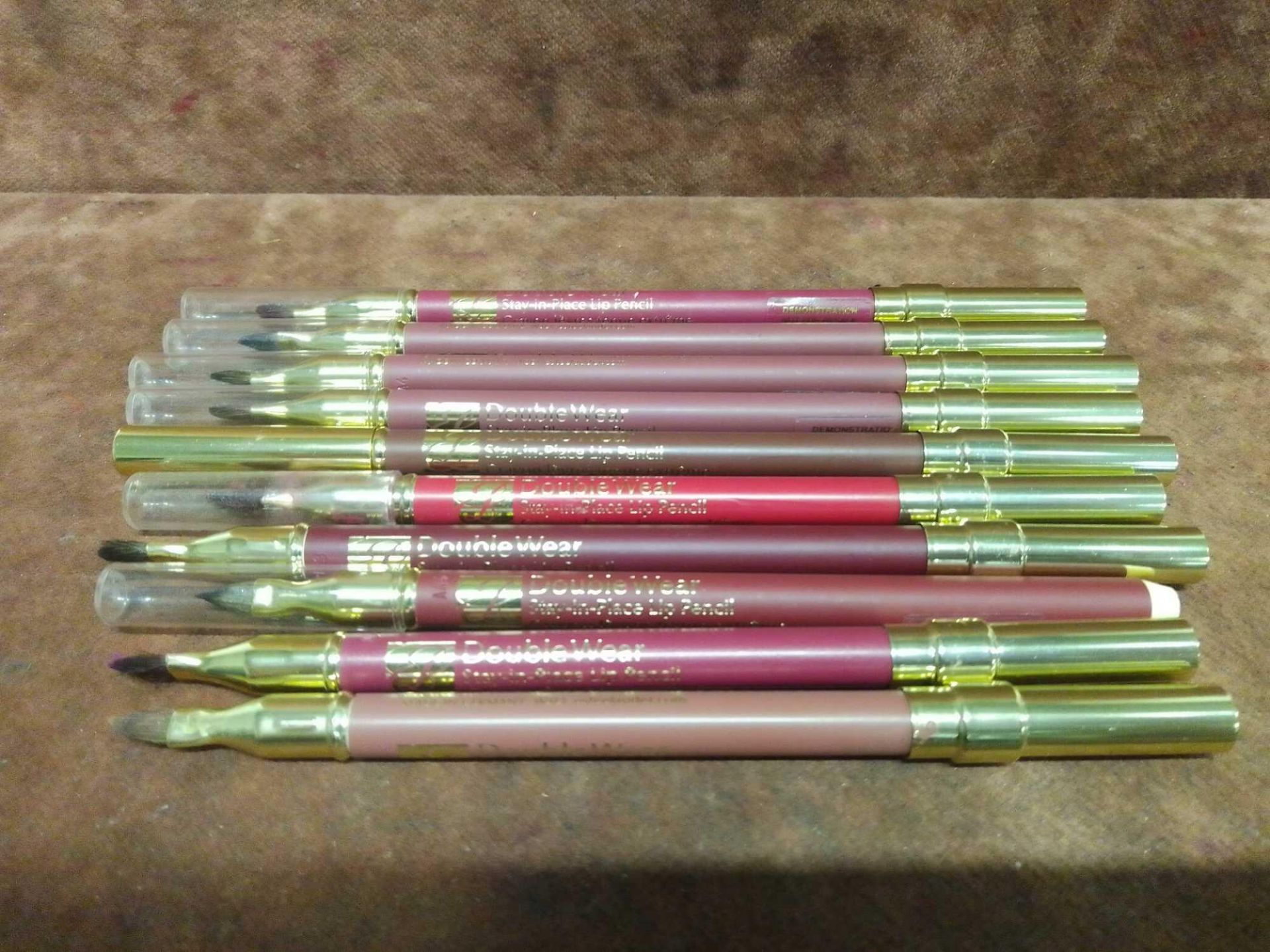 (Jb) RRP £200 Lot To Contain 10 Testers Of Assorted Premium Estee Lauder Makeup Pencils To Include L