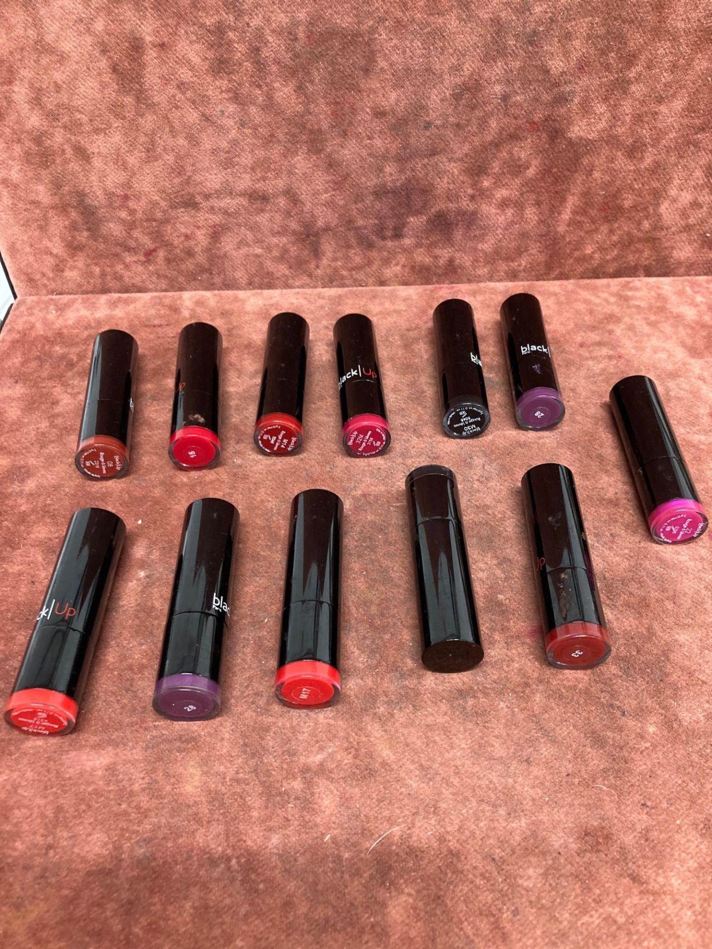 (Jb) RRP £200 Lot To Contain 12 Testers Of Black Up Paris Lipsticks In Assorted Shades All Ex-Displa