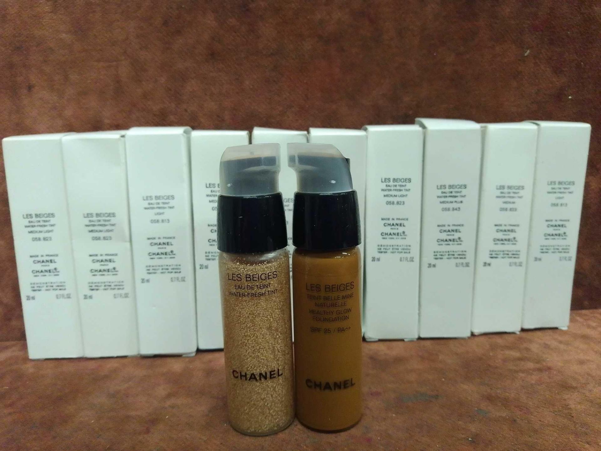 (Jb) RRP £300 Lot To Contain 12 Brand New Boxed Testers Of Assorted Premium 20Ml Chanel Foundations