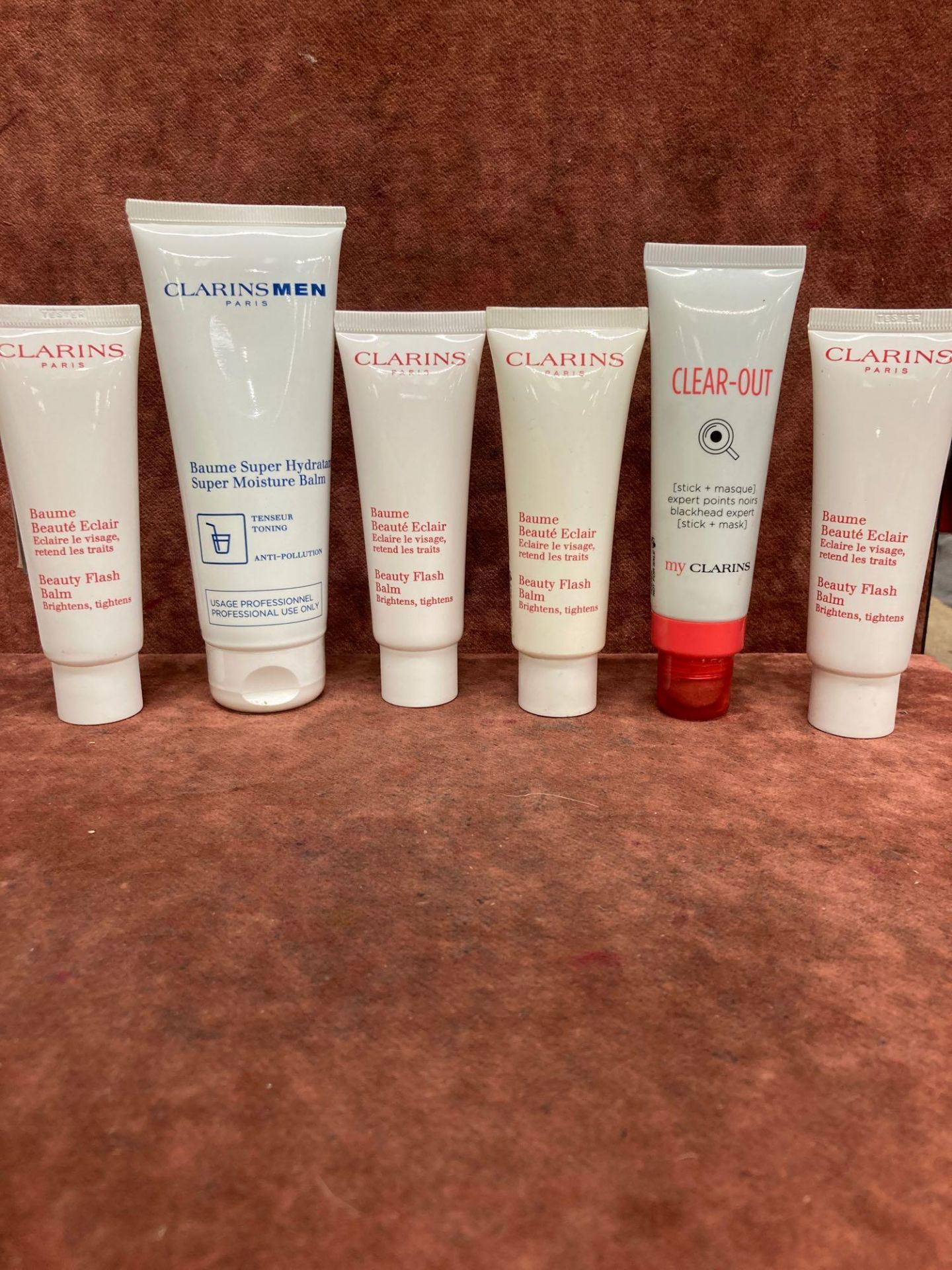 (Jb) RRP £190 Lot To Contain 6 Testers Of Assorted Premium Clarins Products To Include Brand New Sea