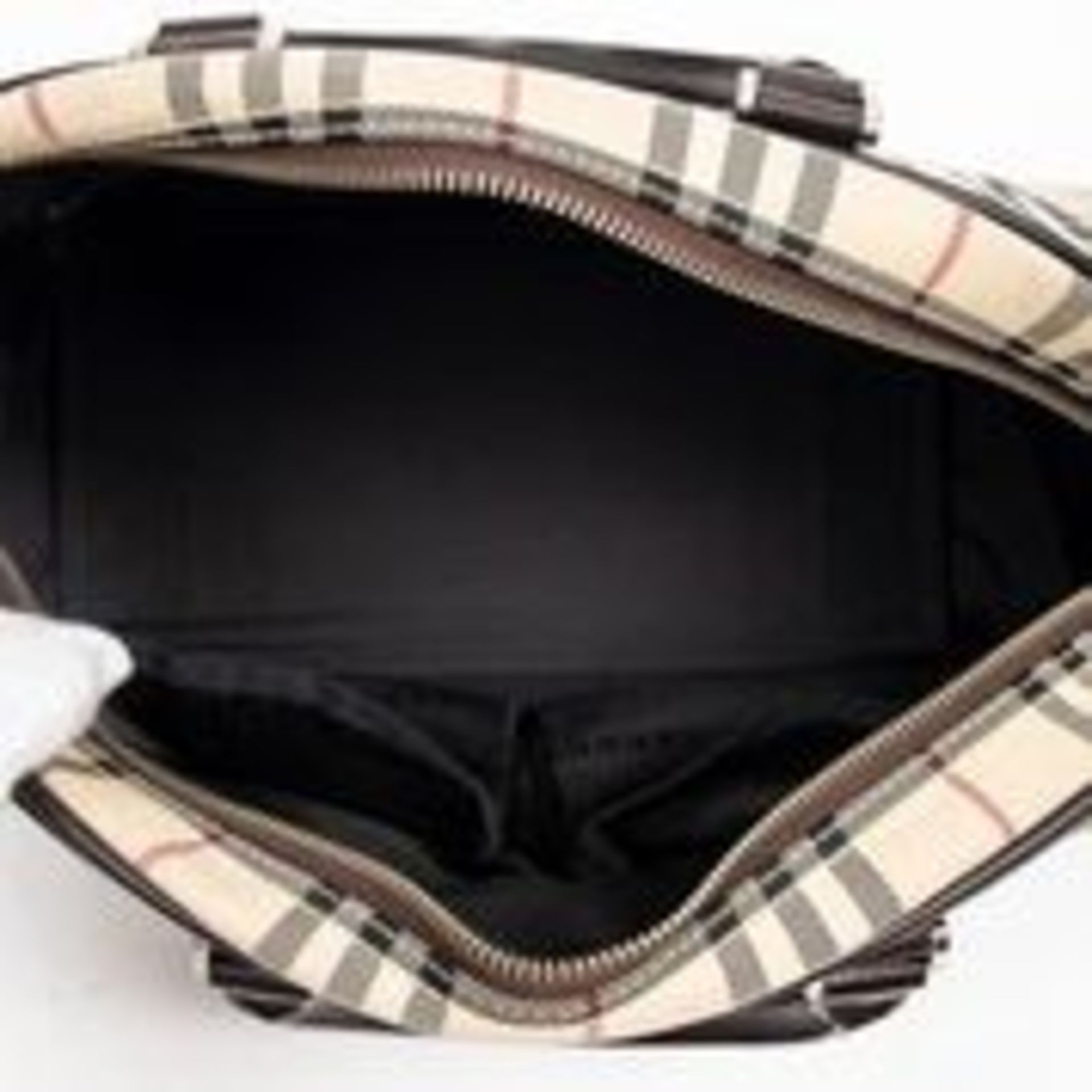 RRP £1,250 Burberry Front Pocket Horizontal Tote Handbag Beige/Dark Brown - AAQ4440 - Grade AB - - Image 4 of 4