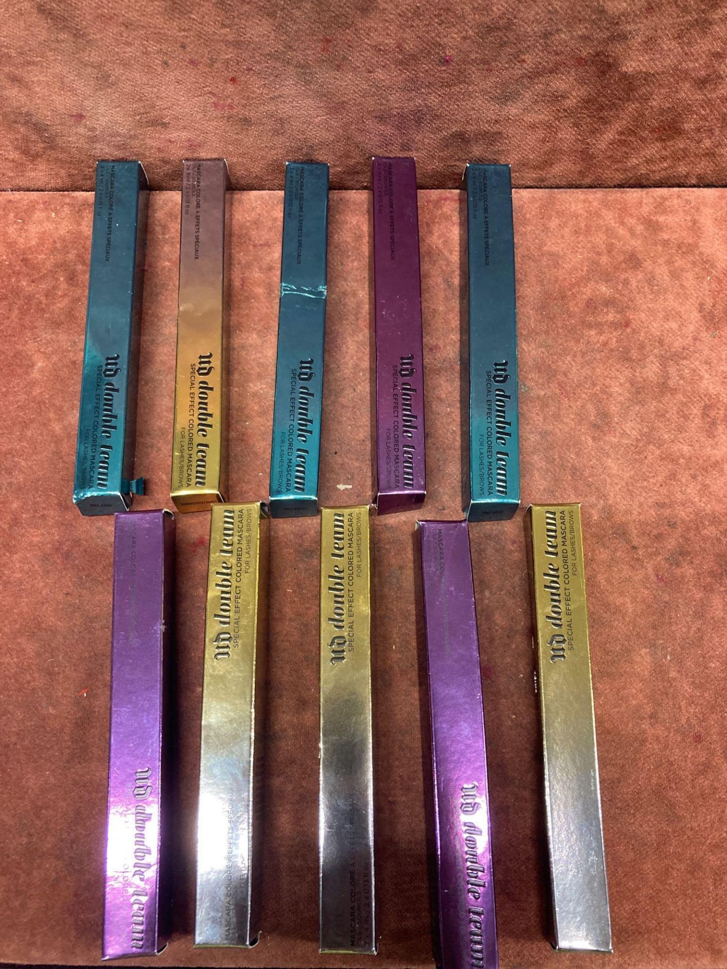 (Jb) RRP £200 Lot To Contain 10 Testers Of Assorted Premium Brand New Boxed Urban Decay Products To