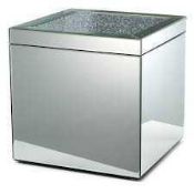 RRP £135 Boxed JM By Julian Macdonald Crystal Storage Side Table (Appraisal Available On Request) (
