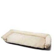 RRP £80 Lot To Contain 2 Cosy Home Pet Beds (Appraisals Available On Request) (Pictures For