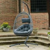RRP £350 Boxed Holly Folding Hanging Garden Chair (Appraisals Available On Request) (Pictures For