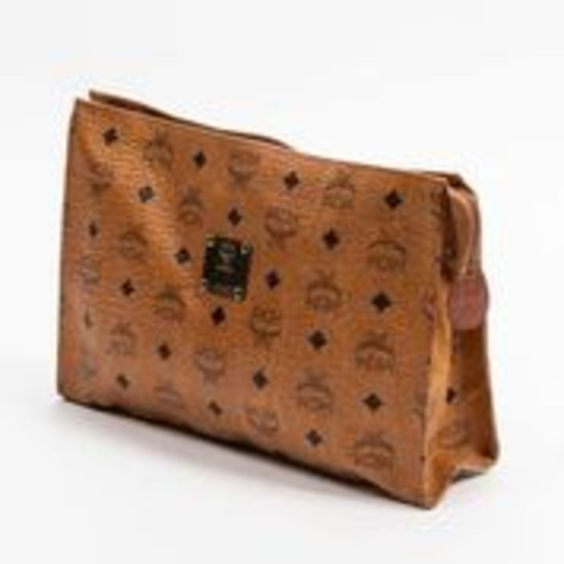 RRP £610 MCM Toiletry Pouch Cognac - AAR3995 - Grade AB - Please Contact Us Directly For Shipping As