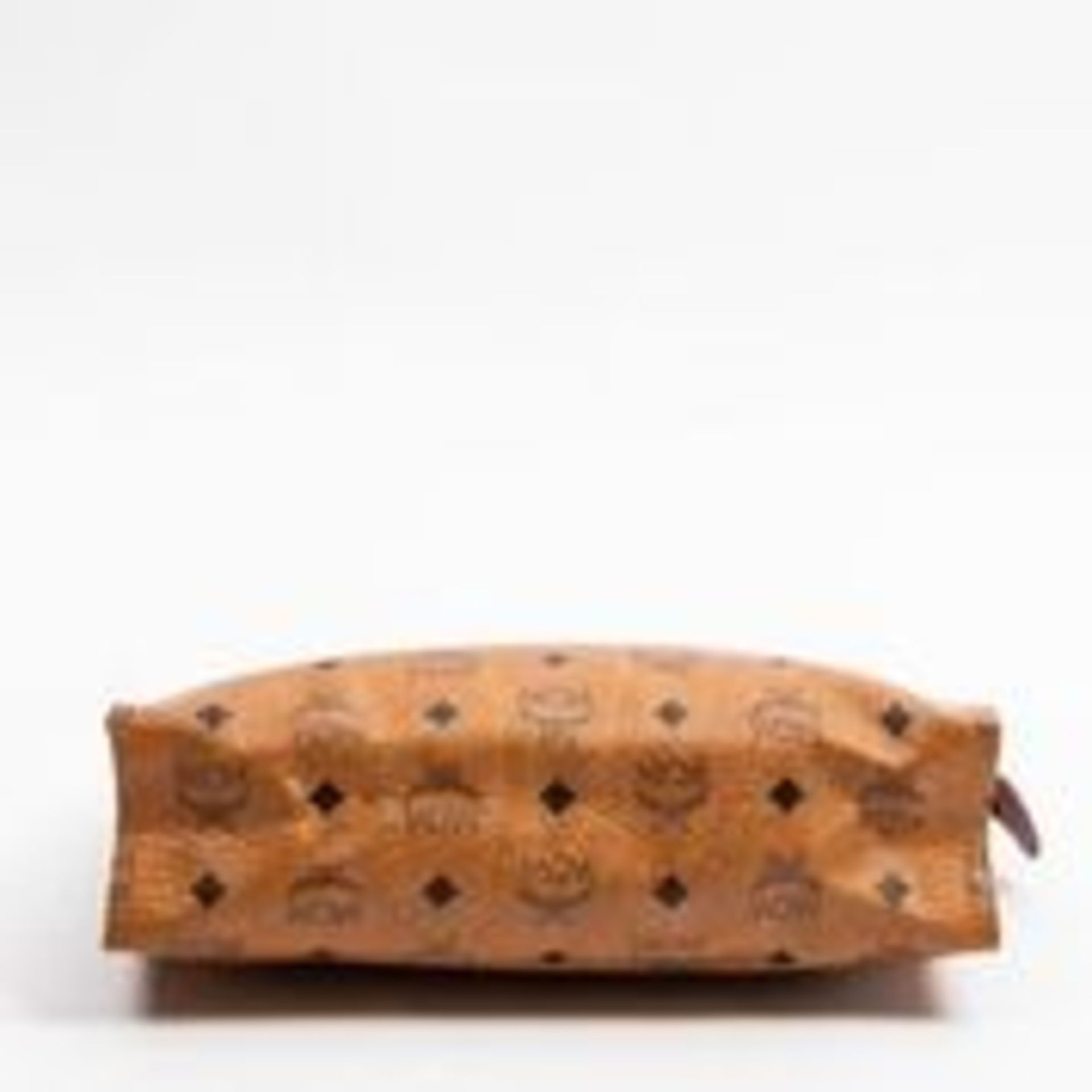 RRP £610 MCM Toiletry Pouch Cognac - AAR3995 - Grade AB - Please Contact Us Directly For Shipping As - Image 3 of 4