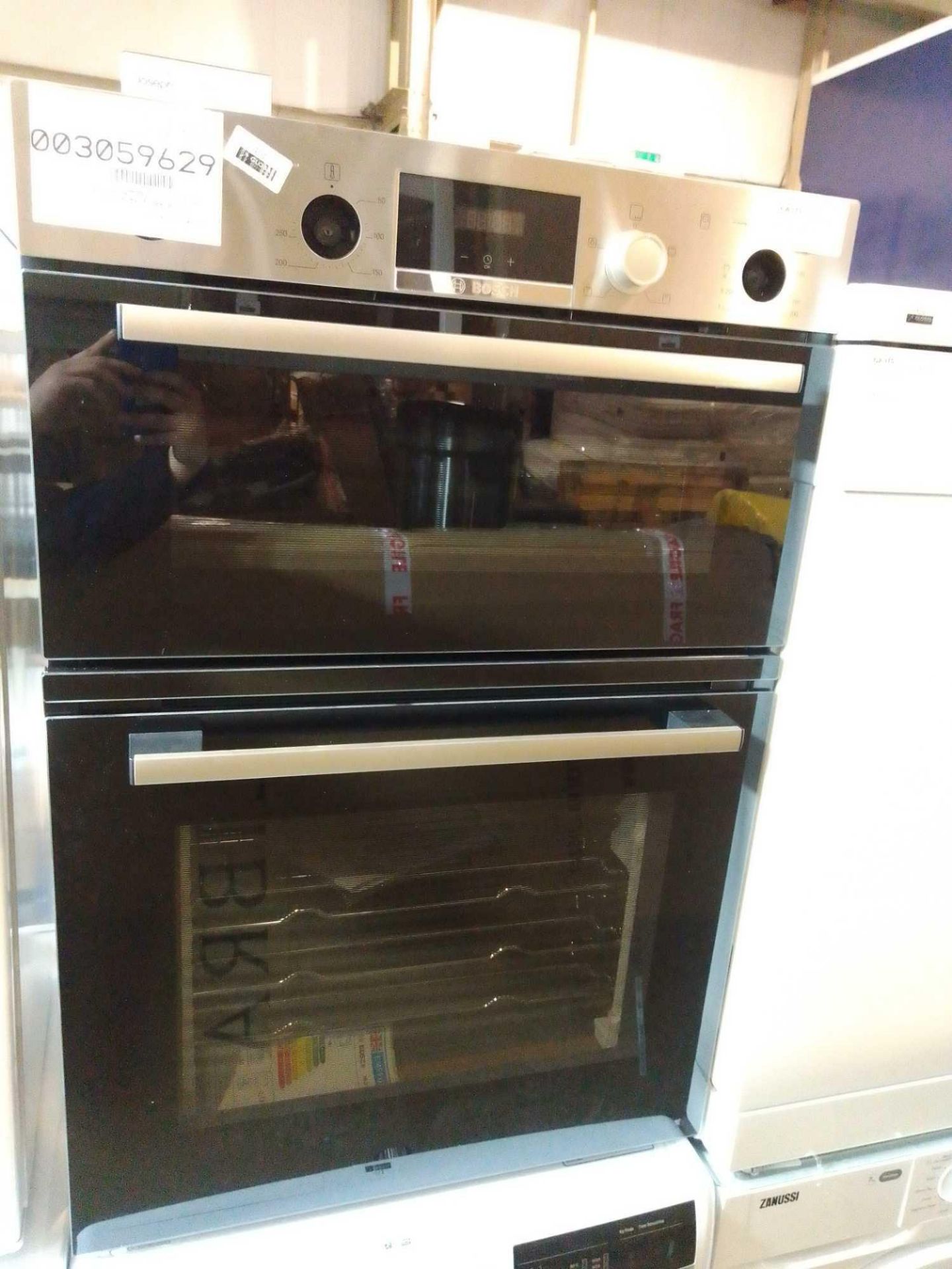 RRP £590 Bosch Integrated Electric Double Oven 003059629 (Appraisals Available On Request) (Pictures