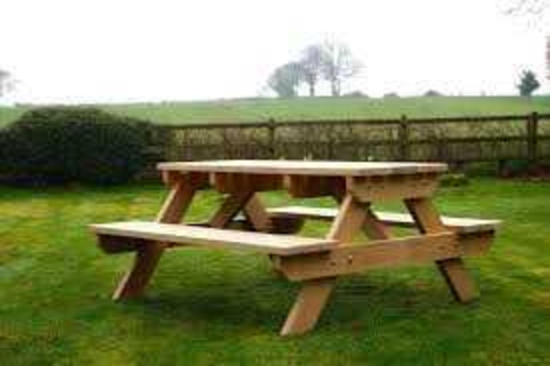 RRP £120 Solid Wooden Outdoor Garden Bar Table With Picnic Bench (Appraisals Are Available On