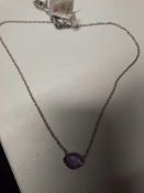 RRP £110 Lot To Contain 3 Assorted Ladies Jewellery Items To Include Single Pendant Necklaces In