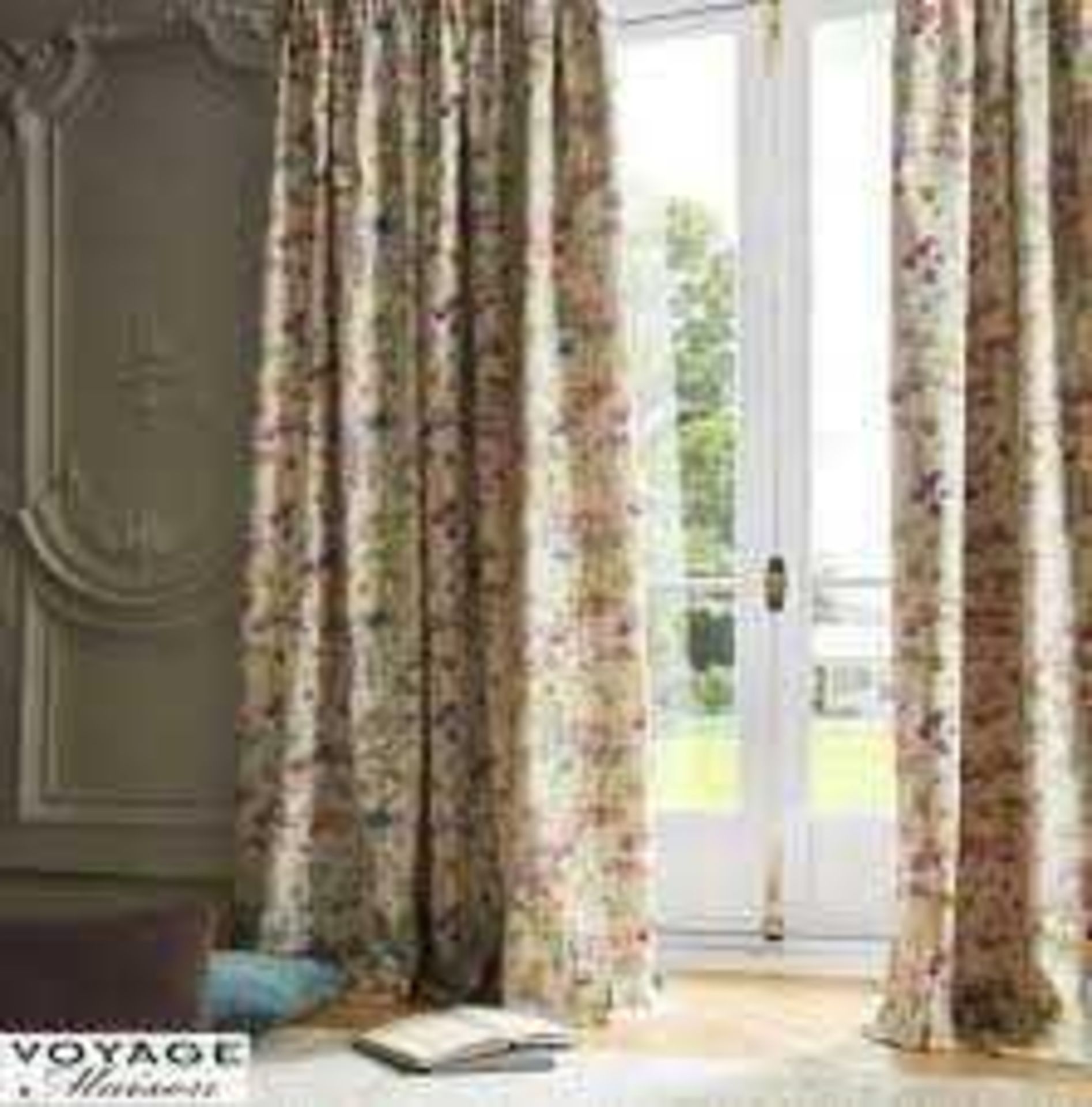RRP £210 Bagged Pair Of Voyage Mason 90X108 Inch Ilinizing Floral Print Eyelet Headed Curtains (