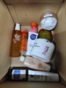 (Jb) RRP £250 Lot To Contain 10 Testers Of Assorted Premium Lotions, Creams, Serums Hand Gels, Makeu