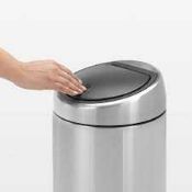 RRP £110 Boxed Brabantia Curved Stainless Steel Touch Bin (570381) (Appraisals Available On Request)