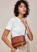 RRP £110 Tan Leather Ladies Crossbody Handbag (No Tag Id) (Appraisals Available On Request) (