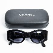 RRP £340 Chanel CC Logo Polarized Sunglasses 03520 94305 In Black Grade A AAR8214 (Bags Are Not On