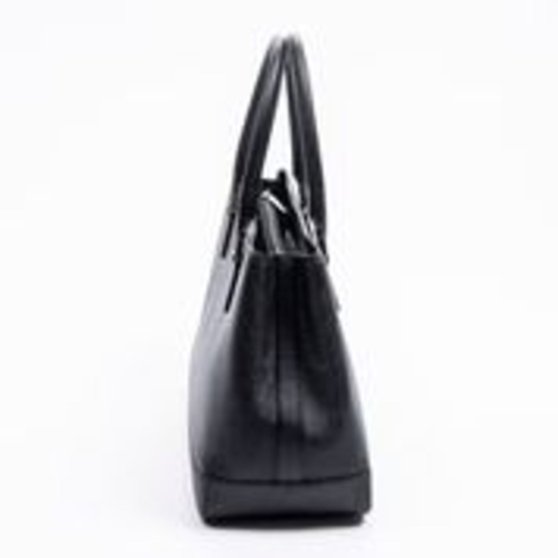 RRP £380 Burberry Vintage Short Top Open Handbag In Black AAR8634 (Bags Are Not On Site, Please - Image 3 of 4