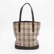 RRP £430 Burberry Tall Zip Tote Shoulder Bag In Beige/Brown AAR7909 (Bags Are Not On Site, Please
