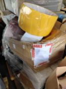 (Jb) RRP £620 Pallet To Contain Large Assortment Of Household Goods To Include Lampshades, Picture F