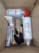 (Jb) RRP £150 Lot To Contain 10 Testers Of Assorted Premium Lotions, Creams, Serums Hand Gels, Makeu