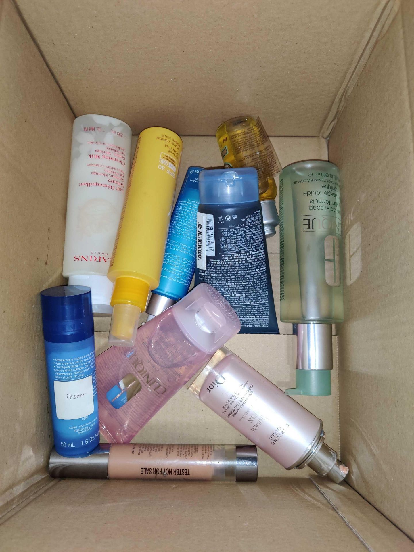 (Jb) RRP £150 Lot To Contain 10 Testers Of Assorted Premium Lotions, Creams, Serums Hand Gels, Makeu