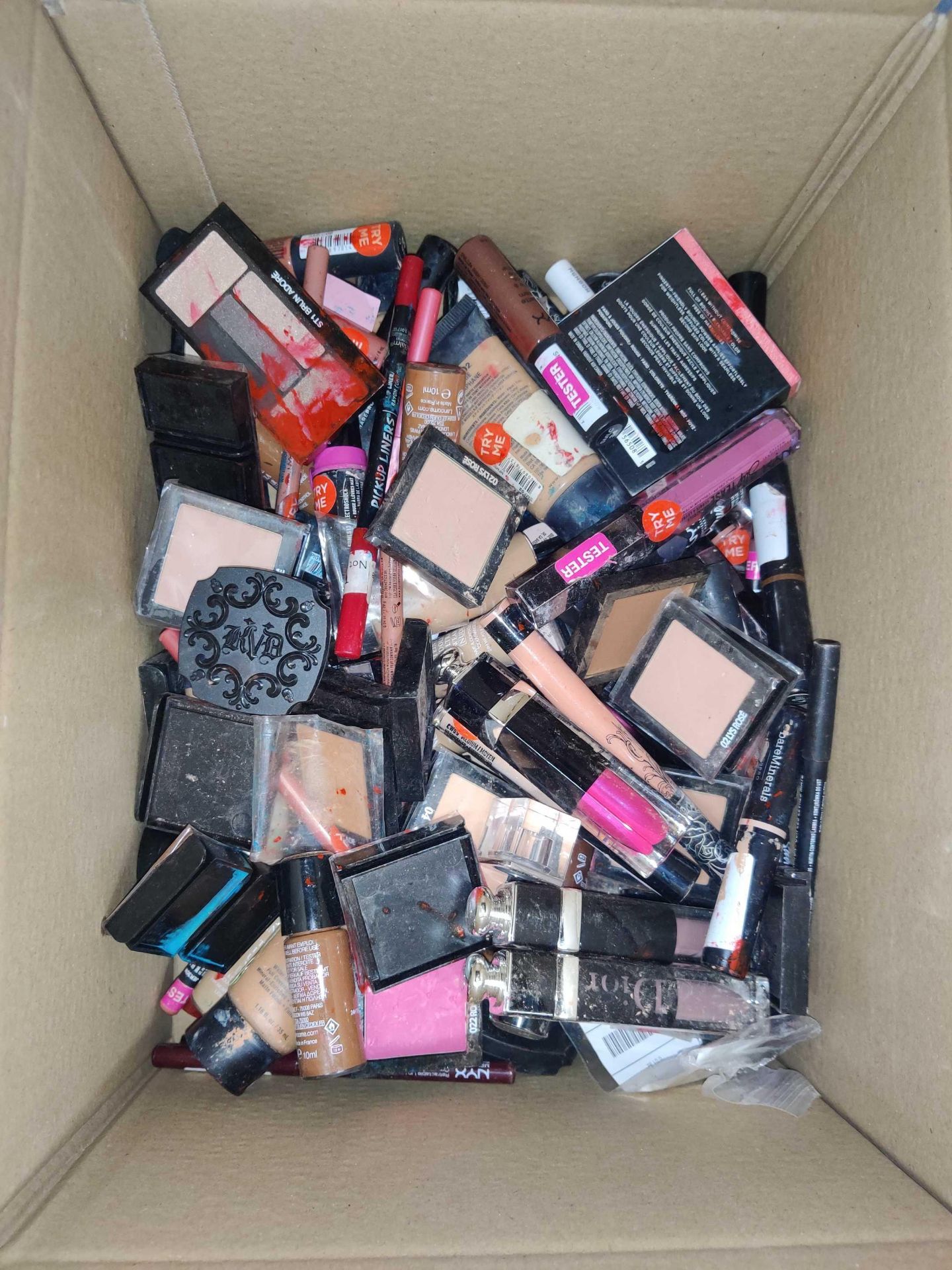 (Jb) RRP £400 Lot To Contain Large Assortment Of Cosmetics Products To Include Brands Such As Kat Vo