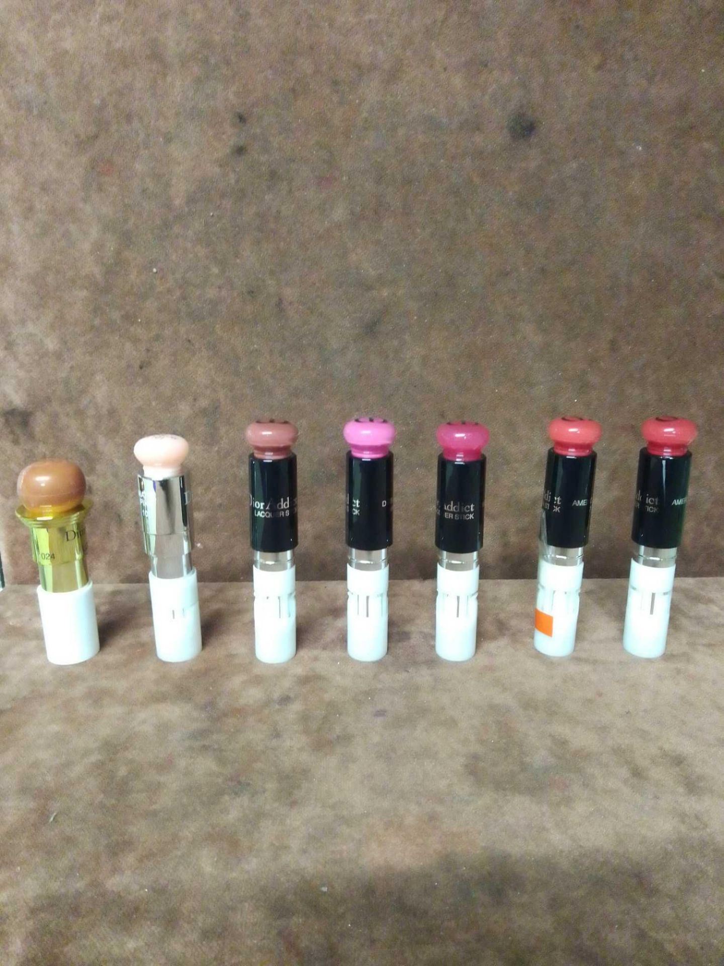 RRP £200 Lot To Contain X7 Christian Dior Lipsticks Assorted Colours Ex Display