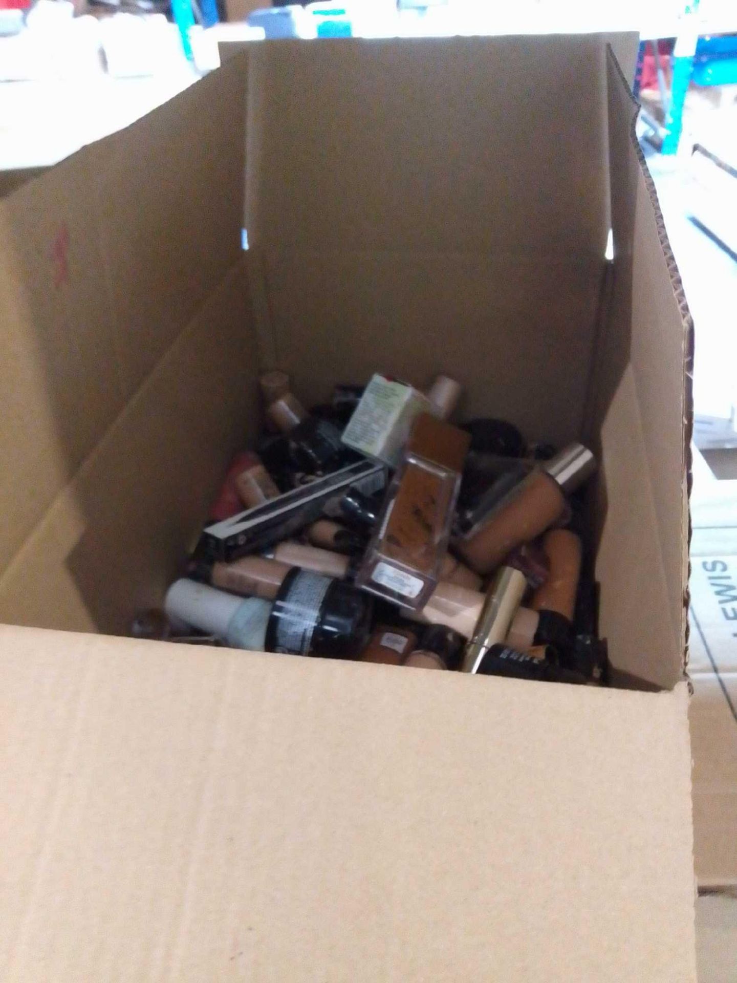 (Jb) RRP £400 Lot To Contain Large Assortment Of Cosmetics Products To Include Brands Such As Chanel - Image 3 of 5