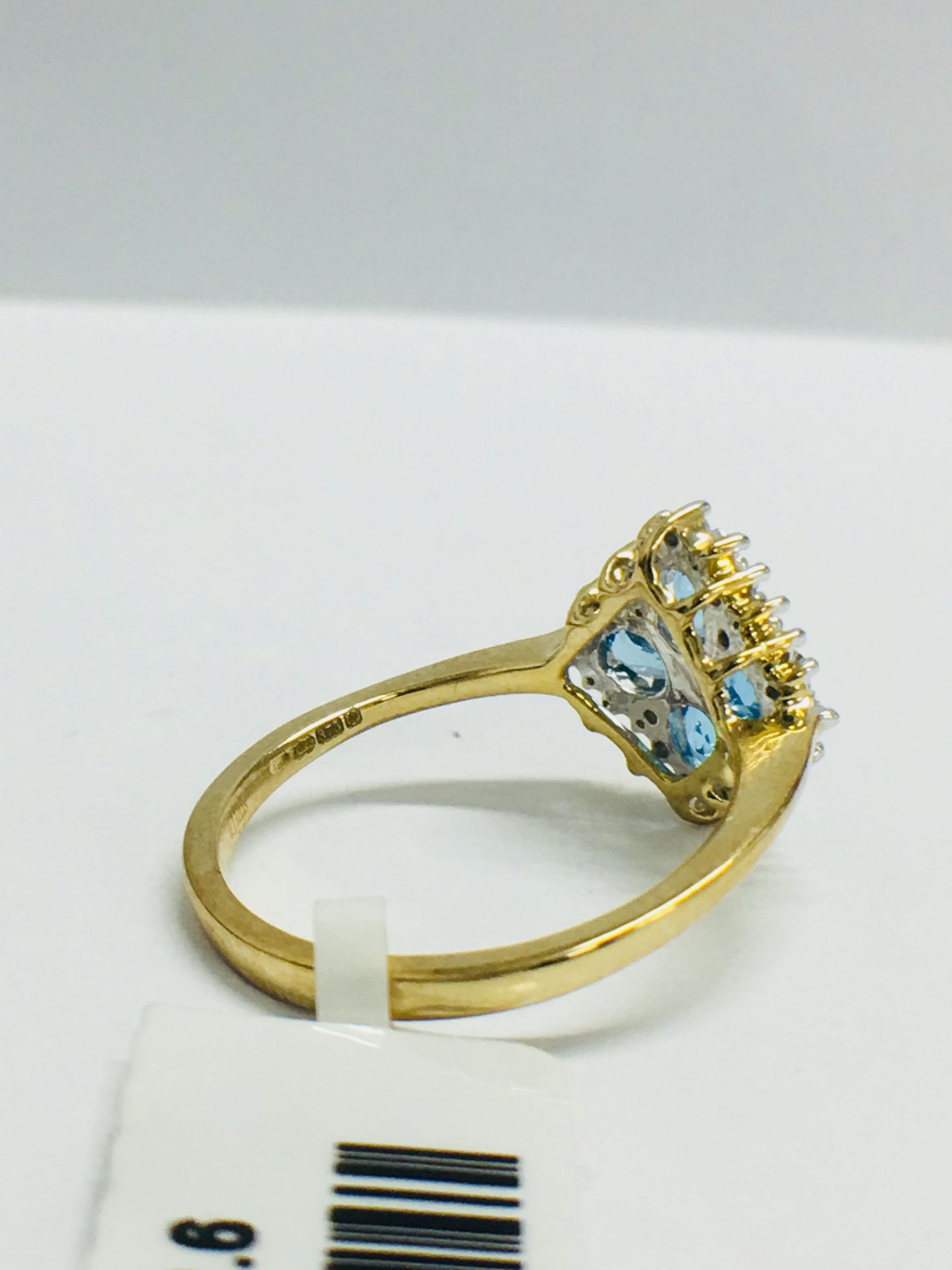9Ct Yellow Gold Blue Topaz Diamond Cluster Ring - Image 6 of 9