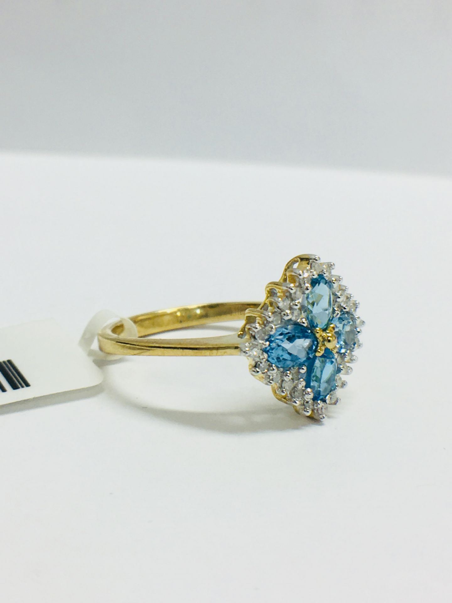 9Ct Yellow Gold Blue Topaz Diamond Cluster Ring - Image 8 of 9