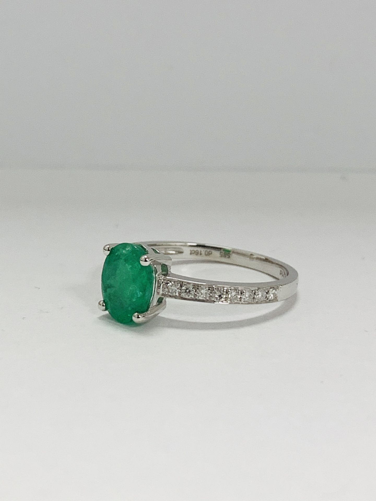 14K White Gold Ring