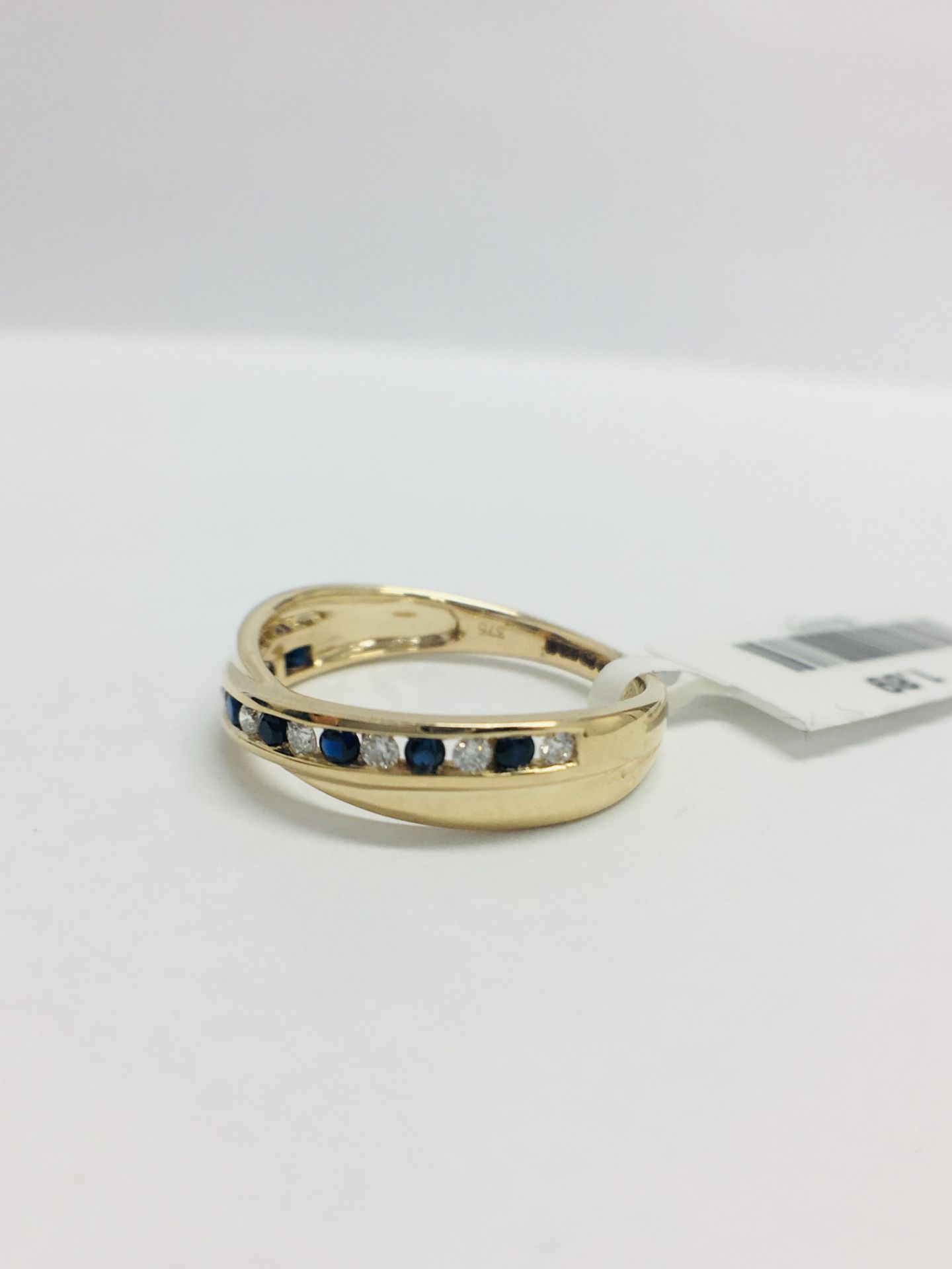 9ct Yellow Gold Sapphire Diamond Crossover Band Ring - Image 4 of 11