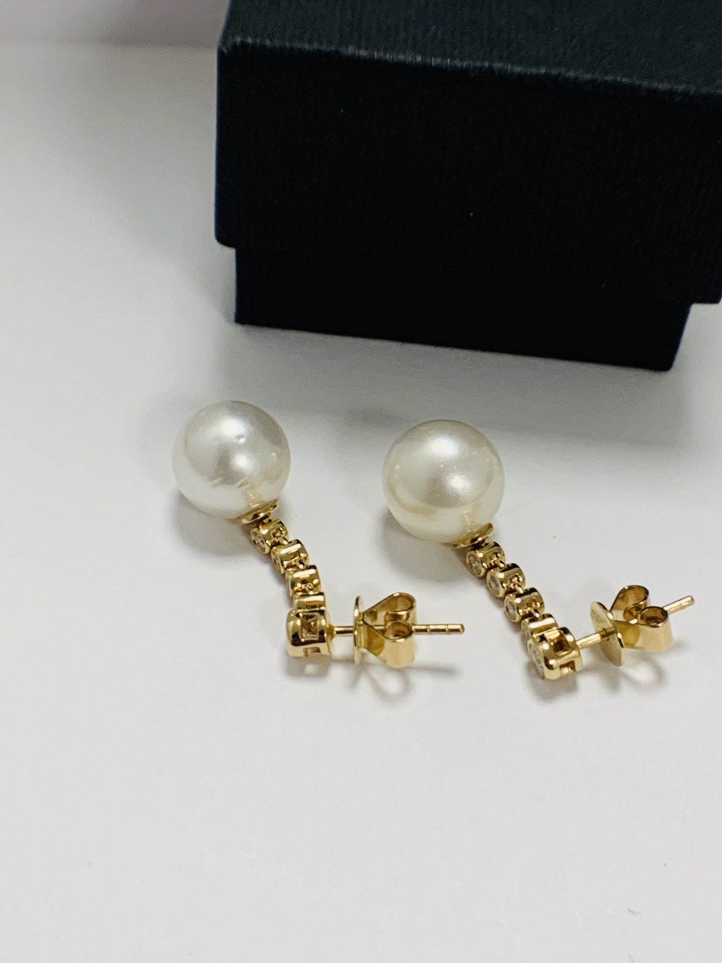 14ct Yellow Gold Pearl And Diamond Earrings - Image 5 of 16