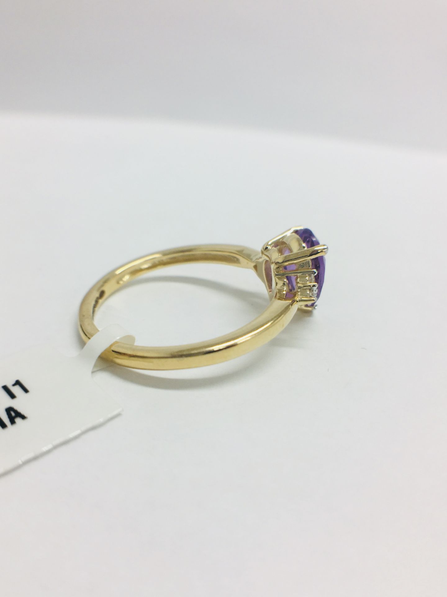 9ct Yellow Gold Amethyst Diamond Navette Style Dress Ring - Image 6 of 10