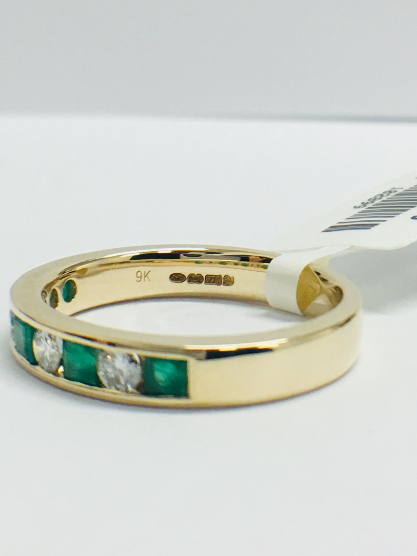 9ct Emerald Diamond Channel Set Eternity Ring - Image 5 of 10