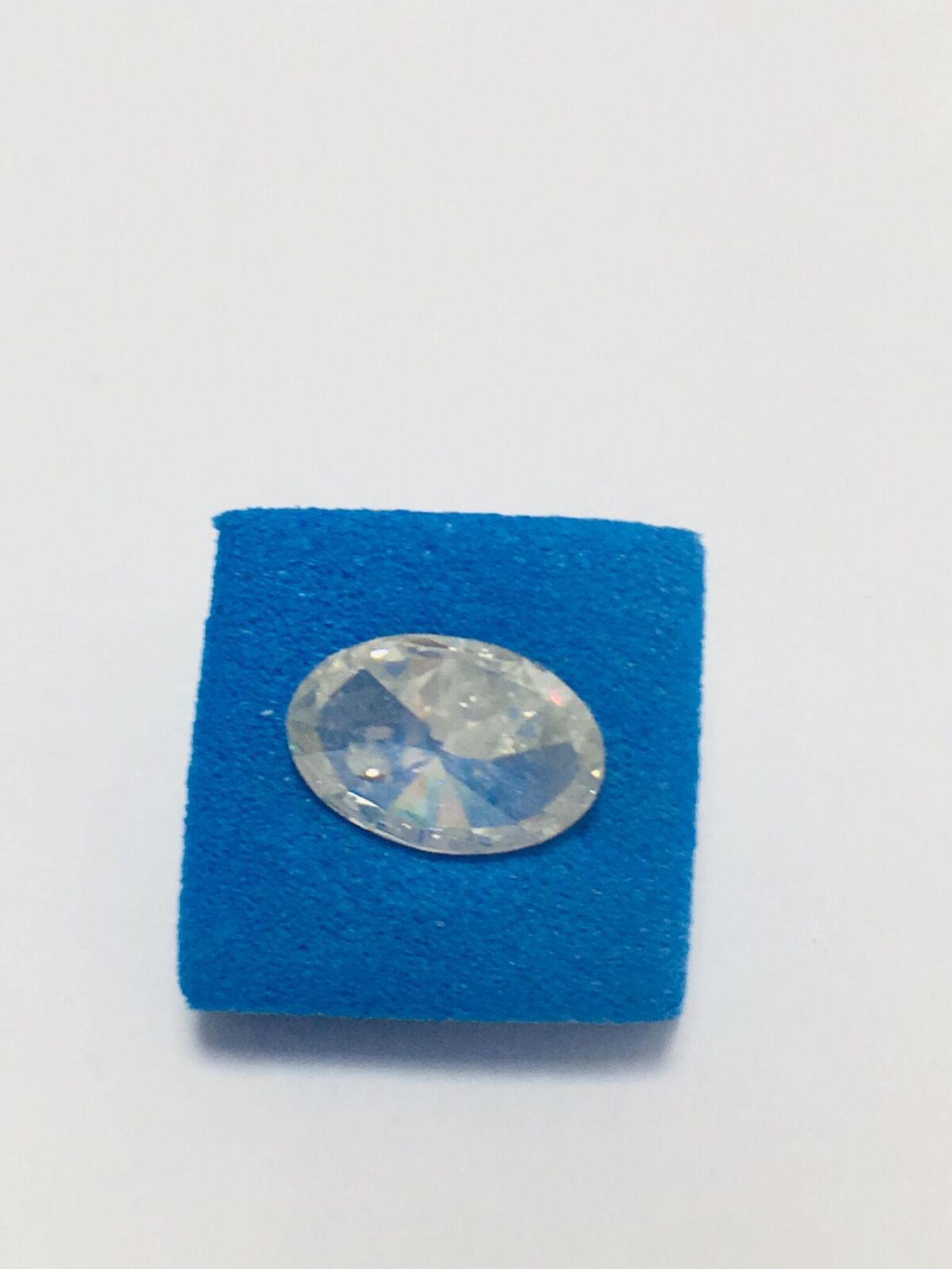 1.84ct Natural Oval Cut Diamond Colour - Image 2 of 4