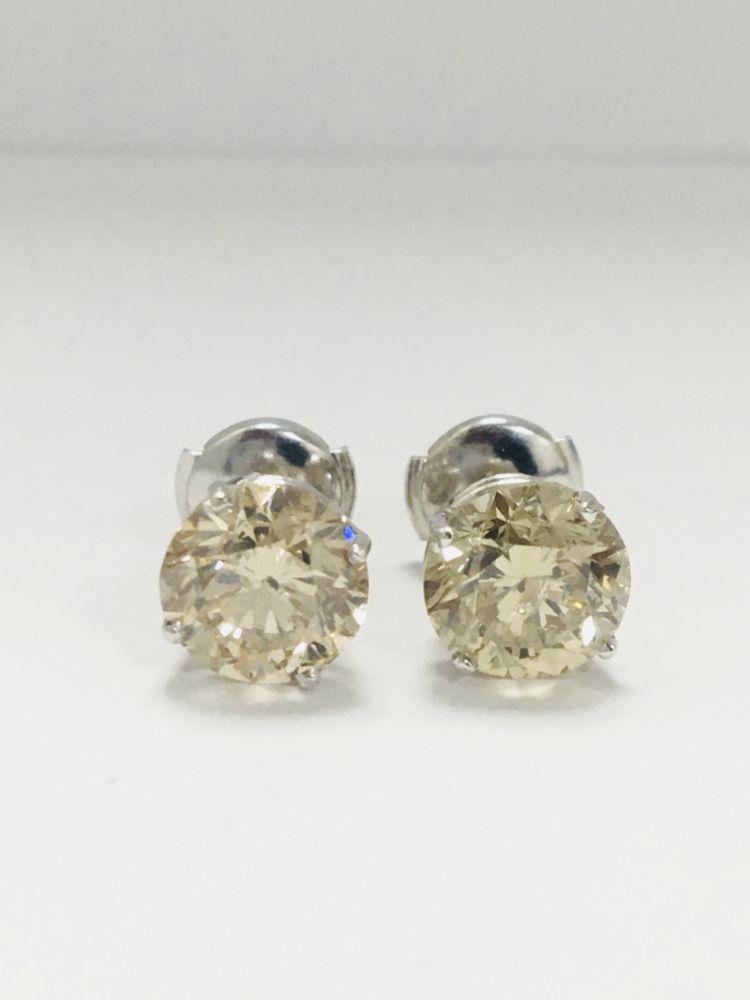 Diamond Jewellery - Excellent Selection of Diamond Rings, Earrings, Loose Stones & More | NO VAT ON HAMMER