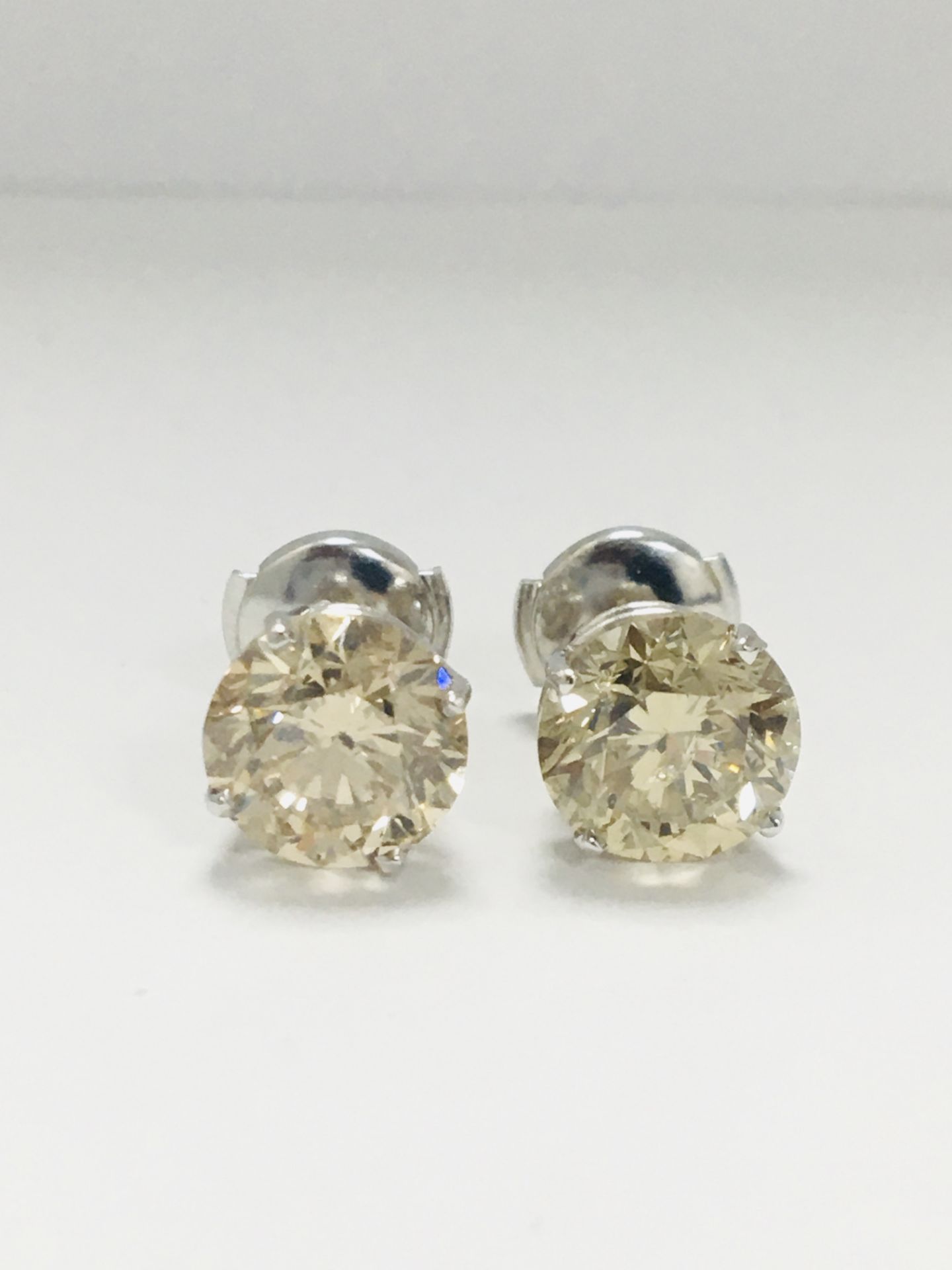 3ct Diamond Earrings Set In Platinum