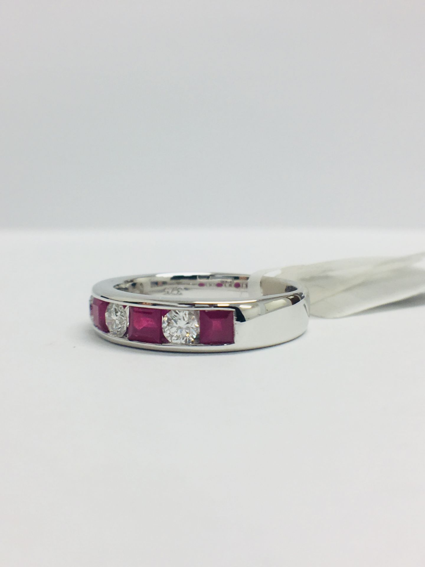 9ct White Gold Ruby Diamond Channel Set Ring - Image 4 of 9