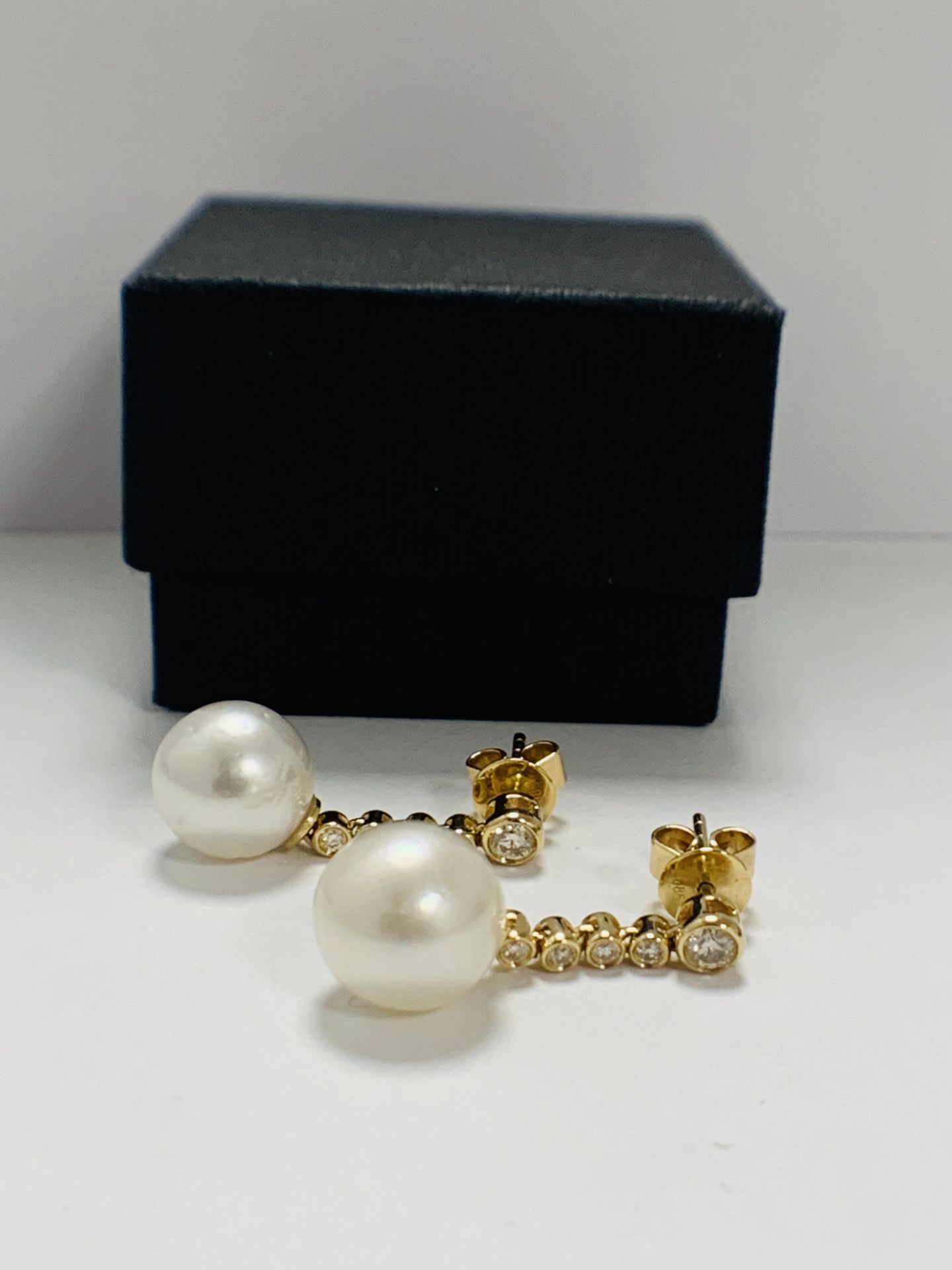 14ct Yellow Gold Pearl And Diamond Earrings - Image 2 of 16