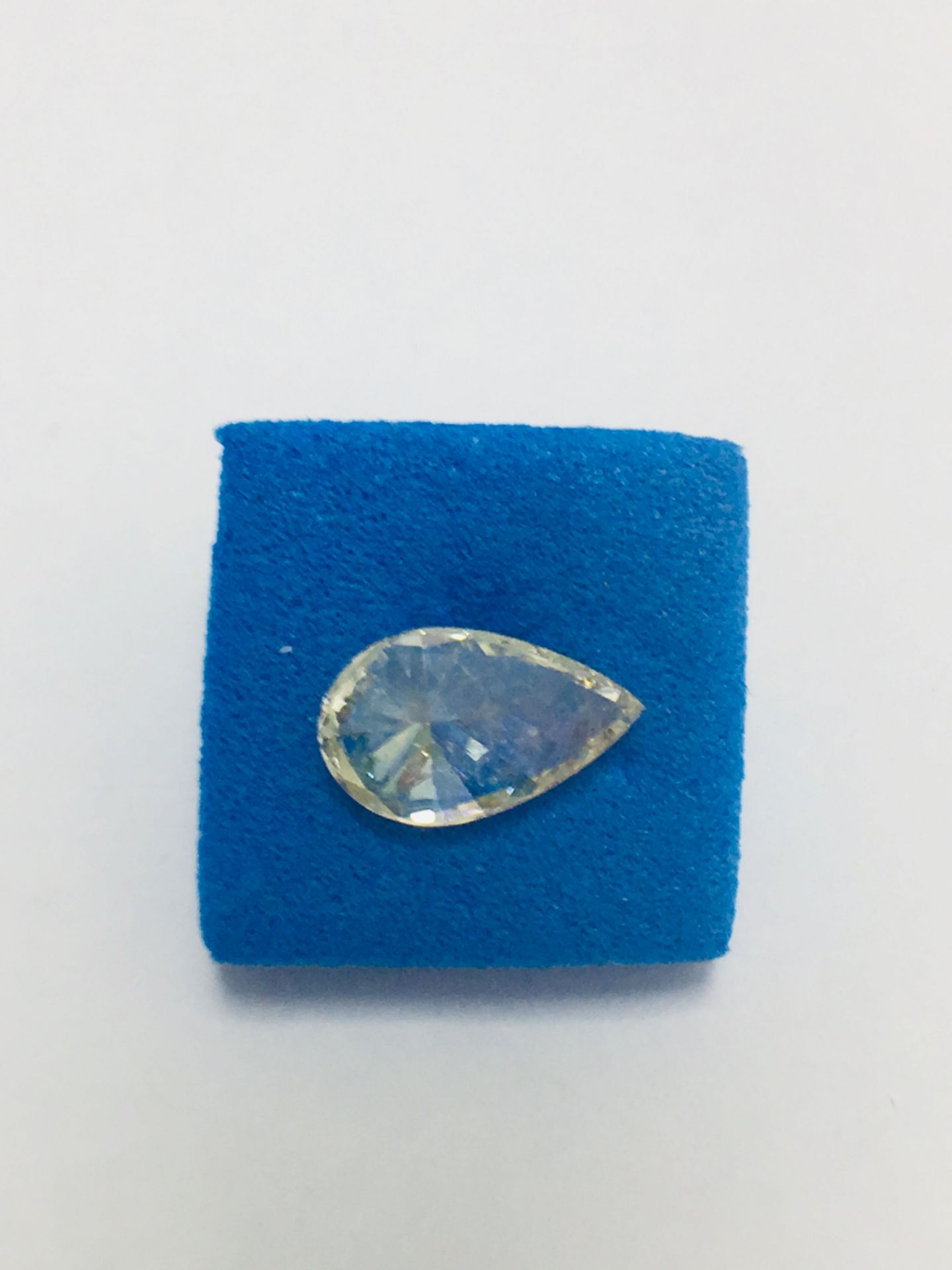 0.96ct Pearshape Natural Diamond - Image 2 of 3