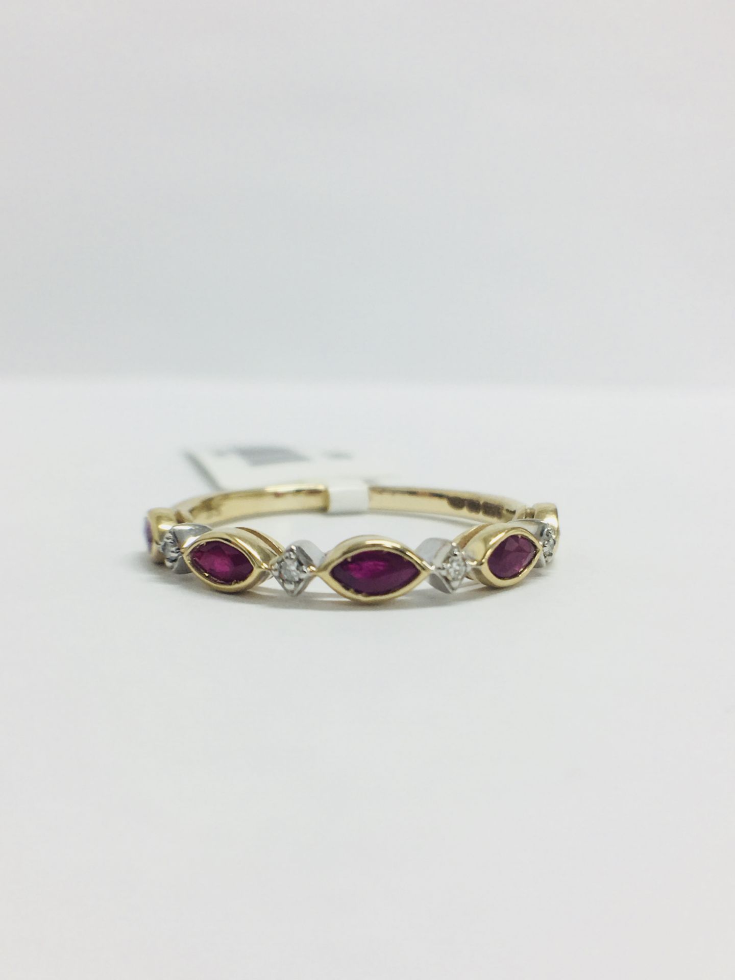 9ct Yellow Gold Ruby Diamond Band Ring - Image 8 of 9