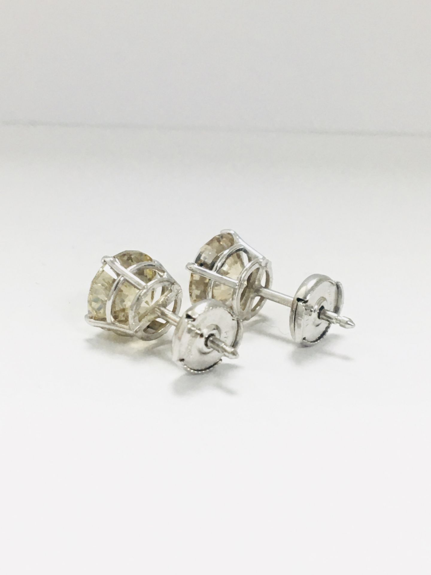 3ct Diamond Earrings Set In Platinum - Image 4 of 7