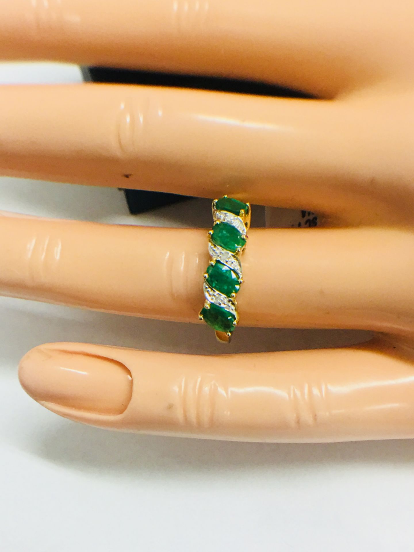 9ct Emerald Diamond Dress Ring - Image 10 of 10