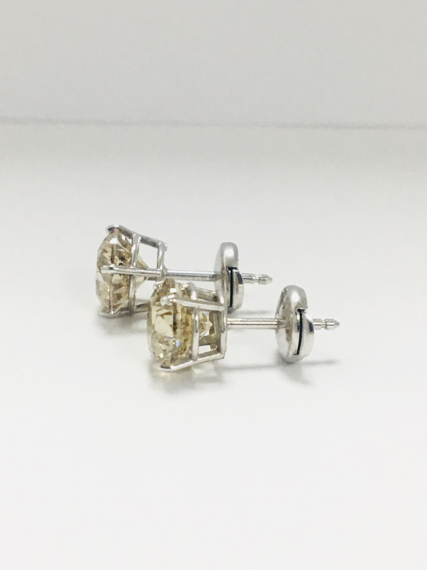 3ct Diamond Earrings Set In Platinum - Image 3 of 7