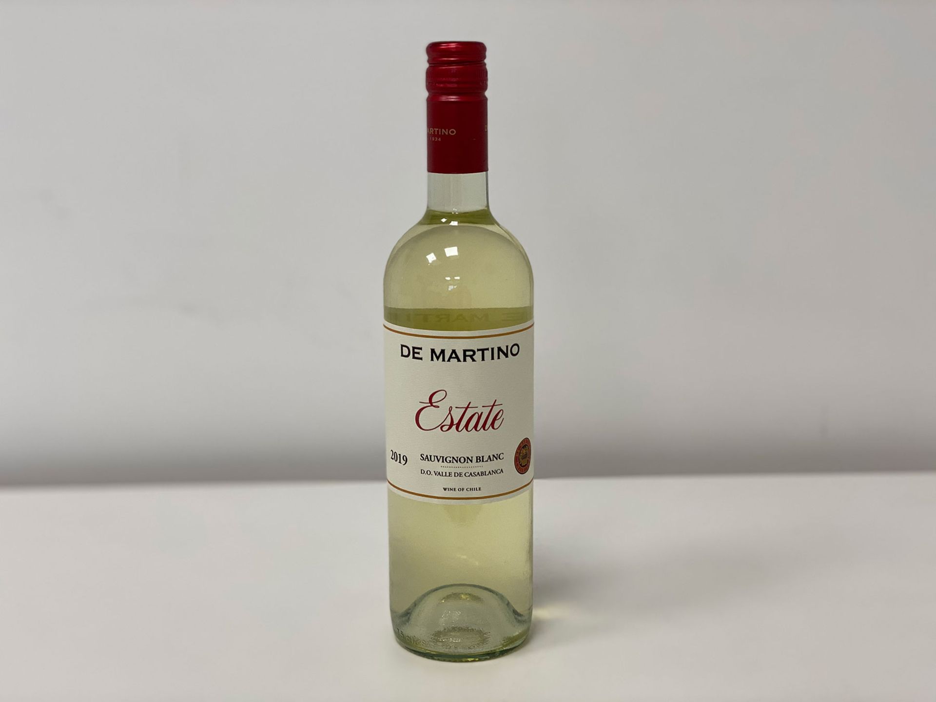 60 Bottles (10 Cases) of 2019 De Martino - De Martino - Estate Sauvignon Blanc - Casablanca Valley