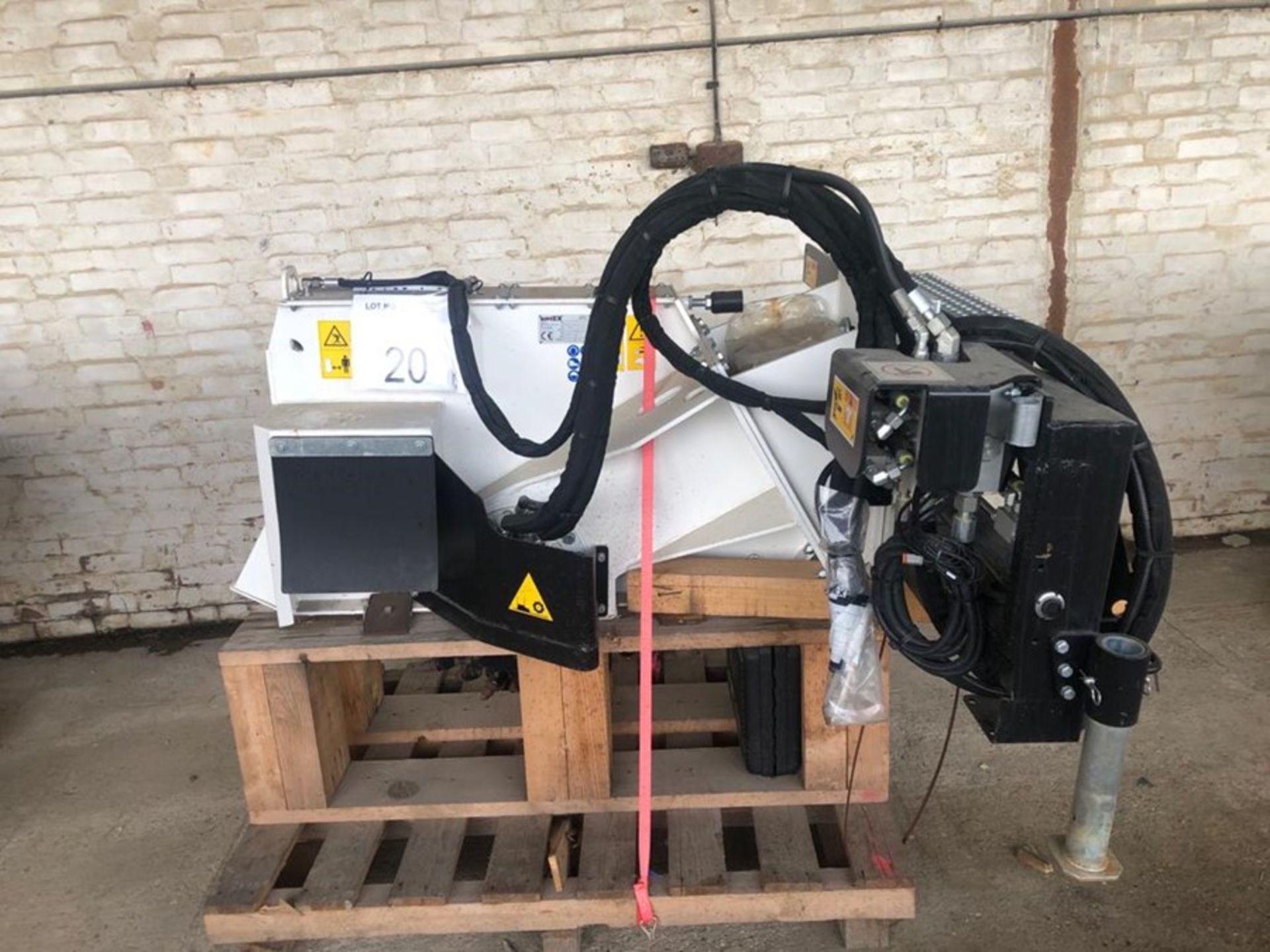 Unused Simex model FT300 wheel saw, serial no. MO19224B01, Year - 2017