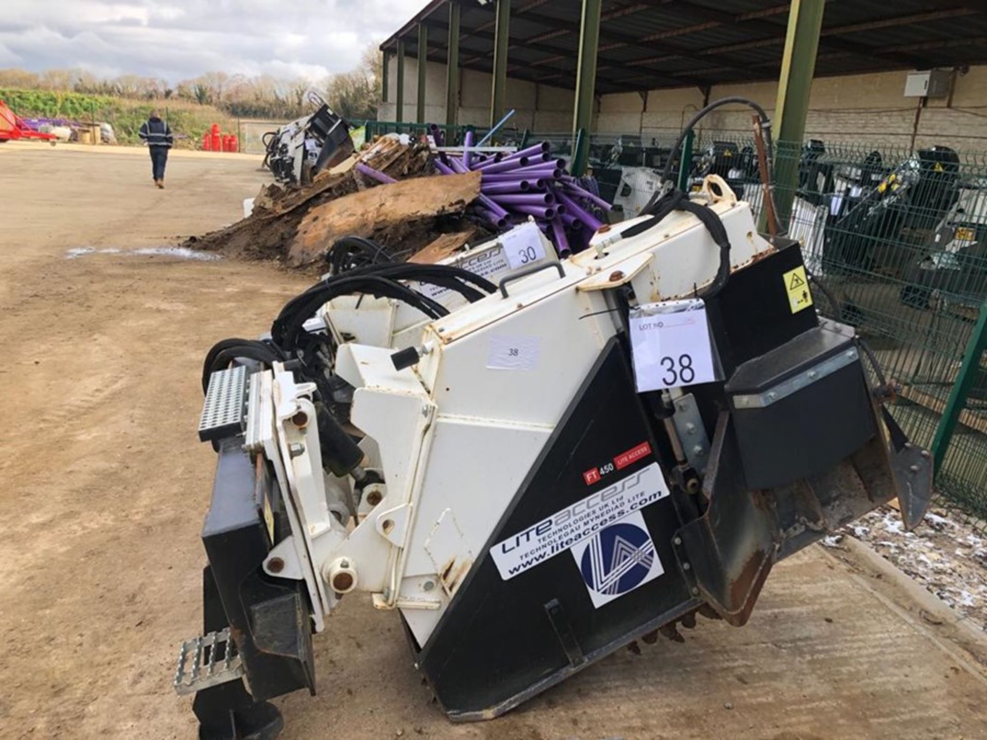 Simex model FT450 wheel saw, (ID plate missing)