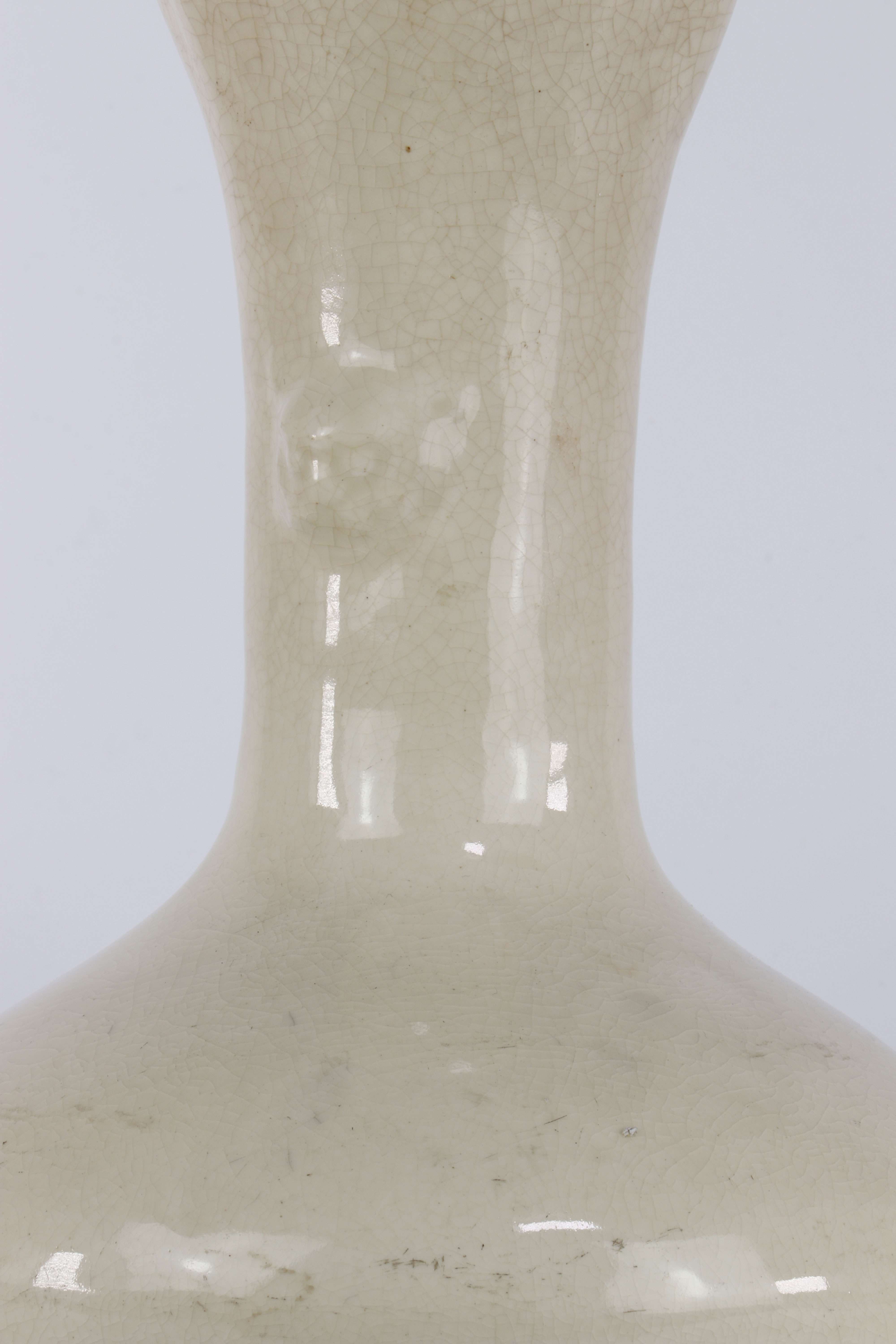 Vase en porcelaine de chine blanc craquelé époque Qing - Région: CHINE - [...] - Bild 3 aus 8