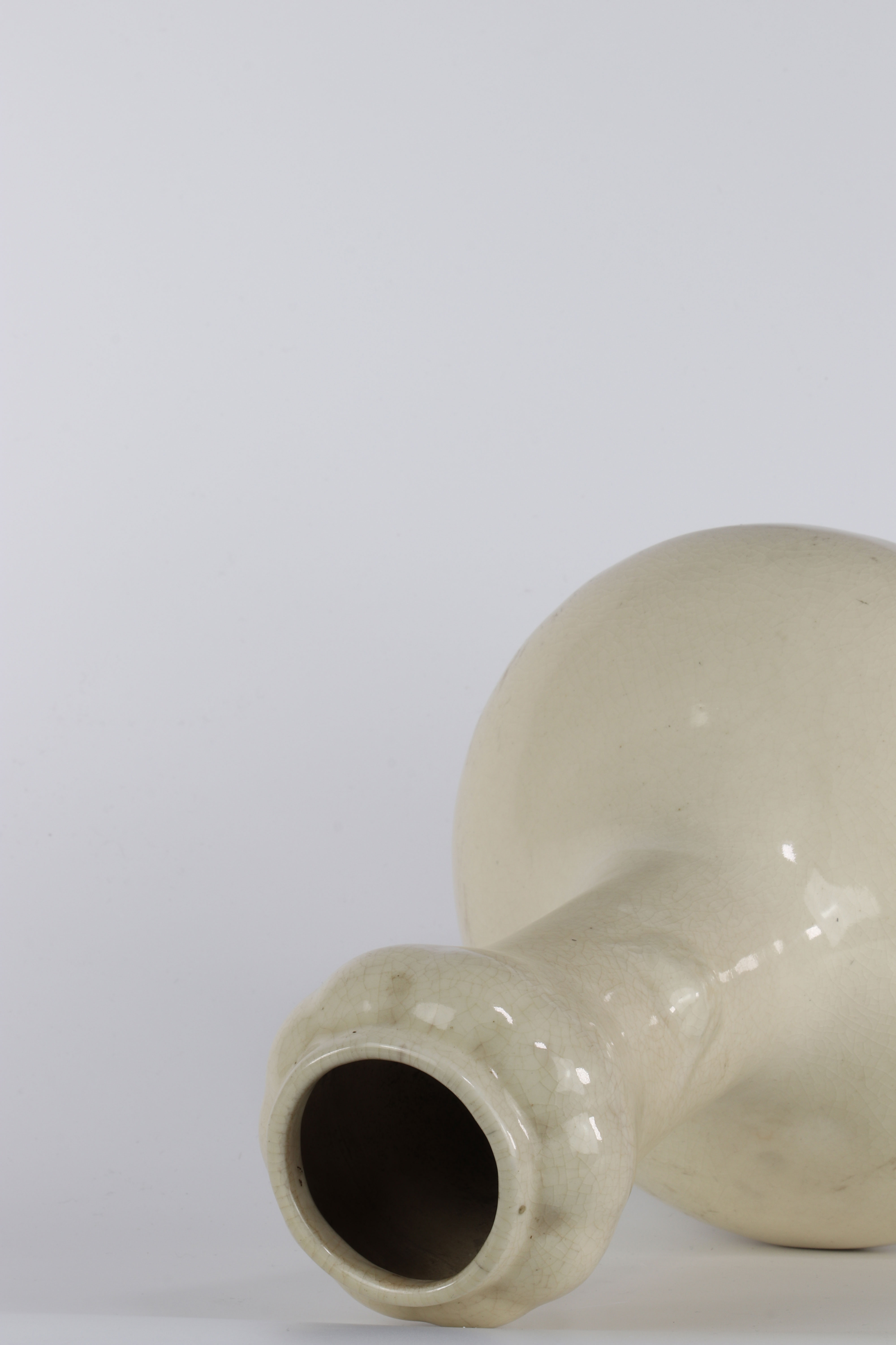 Vase en porcelaine de chine blanc craquelé époque Qing - Région: CHINE - [...] - Bild 7 aus 8