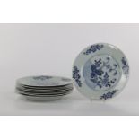 Lot de 8 assiettes en porcelaine de chine blanc bleu 18ème - Région: CHINE - [...]